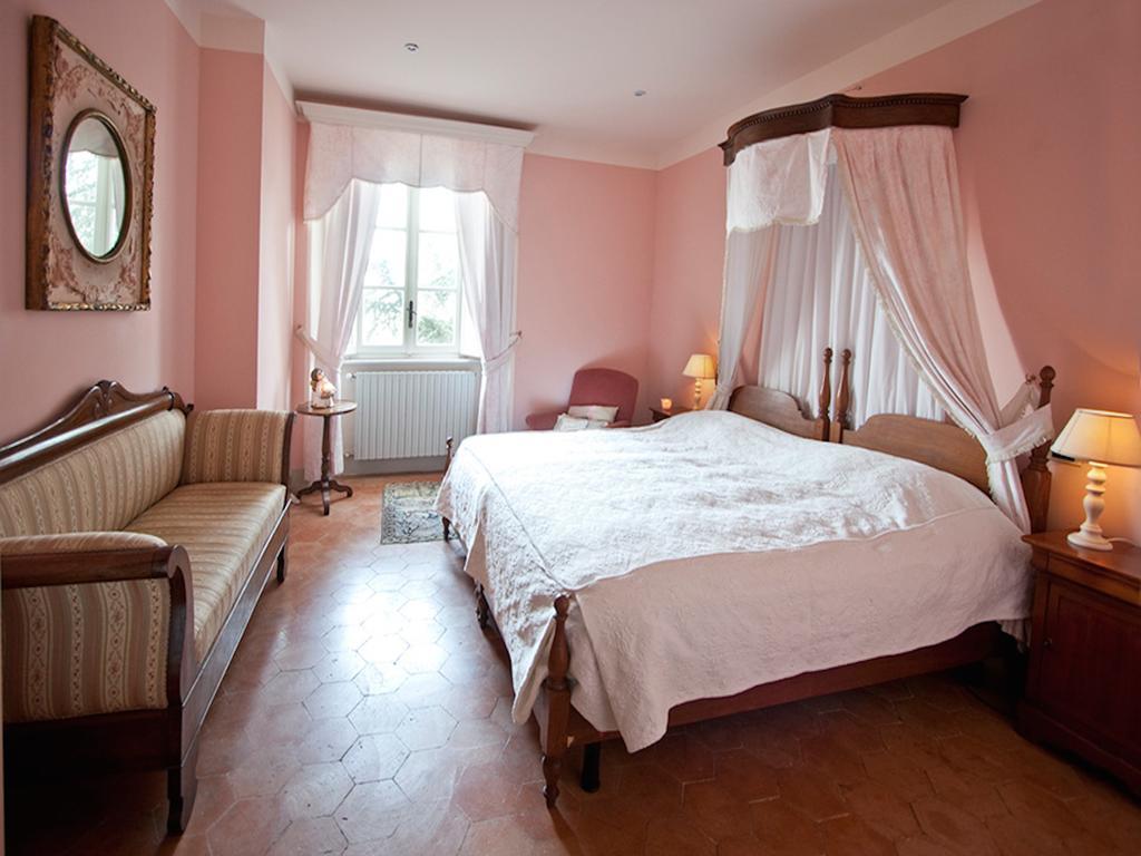 네이베 Castello Di Coazzolo B&B 객실 사진