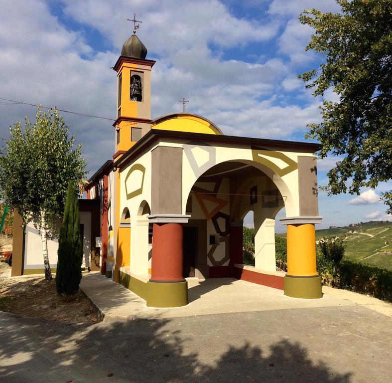 네이베 Castello Di Coazzolo B&B 외부 사진